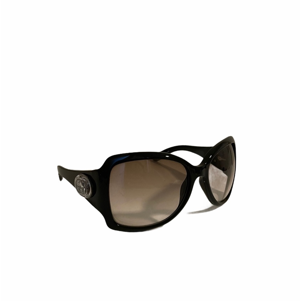Gucci Sunglasses with Burberry case